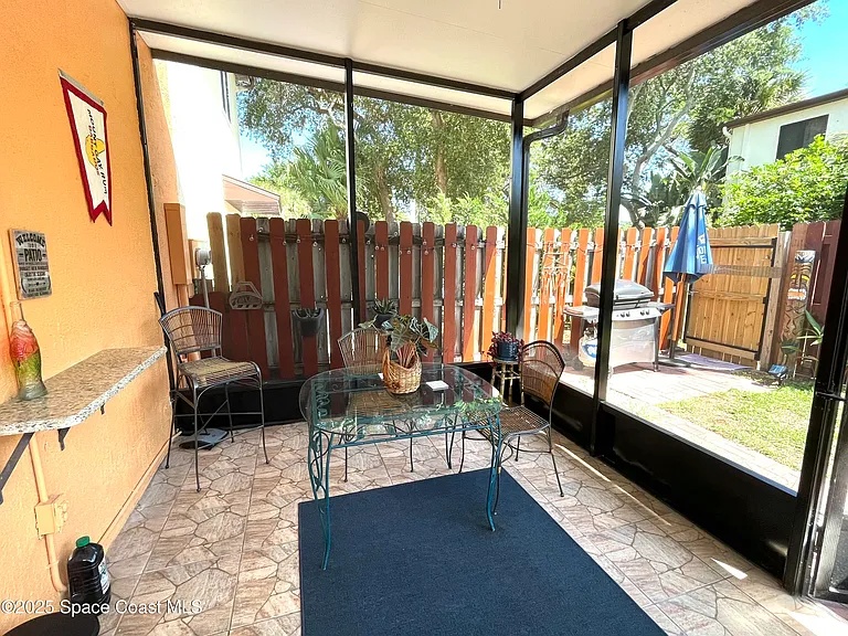 125 Adams Ave — Photo 20