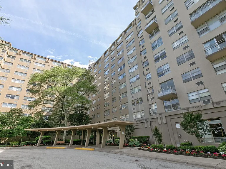1030 E Lancaster Ave #111 — Photo 2
