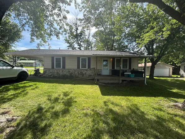 201 N Sandfort Ave, Eldon, MO 65026