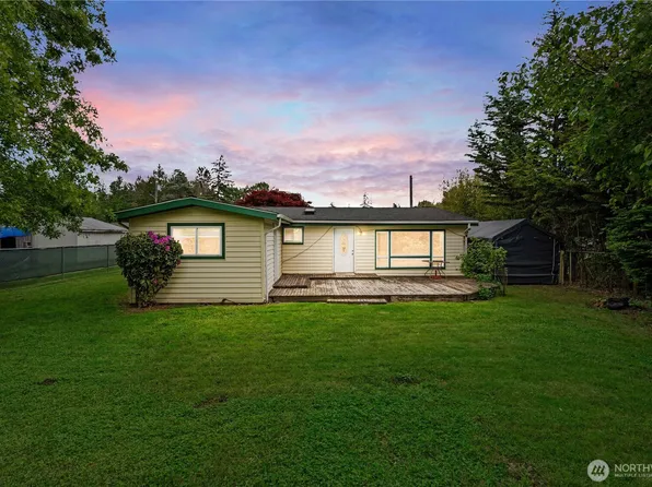 11710 & 11708 Vickery Avenue E, Tacoma, WA 98446