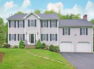 417 Chapel St, Holden, MA 01520