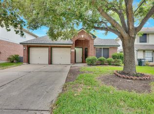2204 Grove Dr, Round Rock, TX 78681
