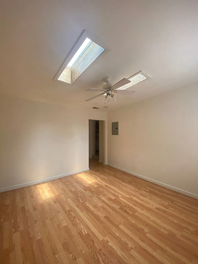 415 McKee Place — Photo 3