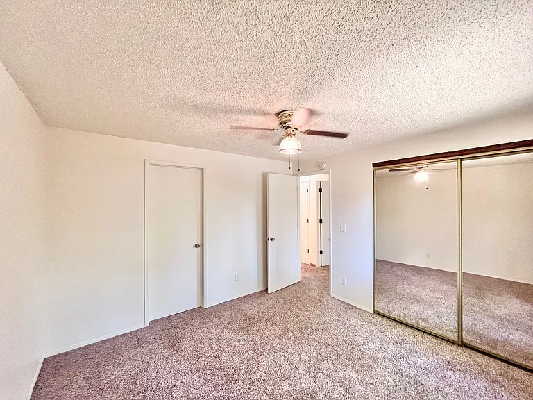 2493 Fleming Dr — Photo 7