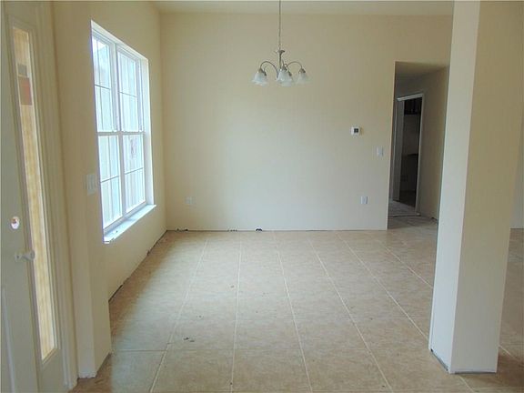 4th image of 1365 Willow Oak Ct