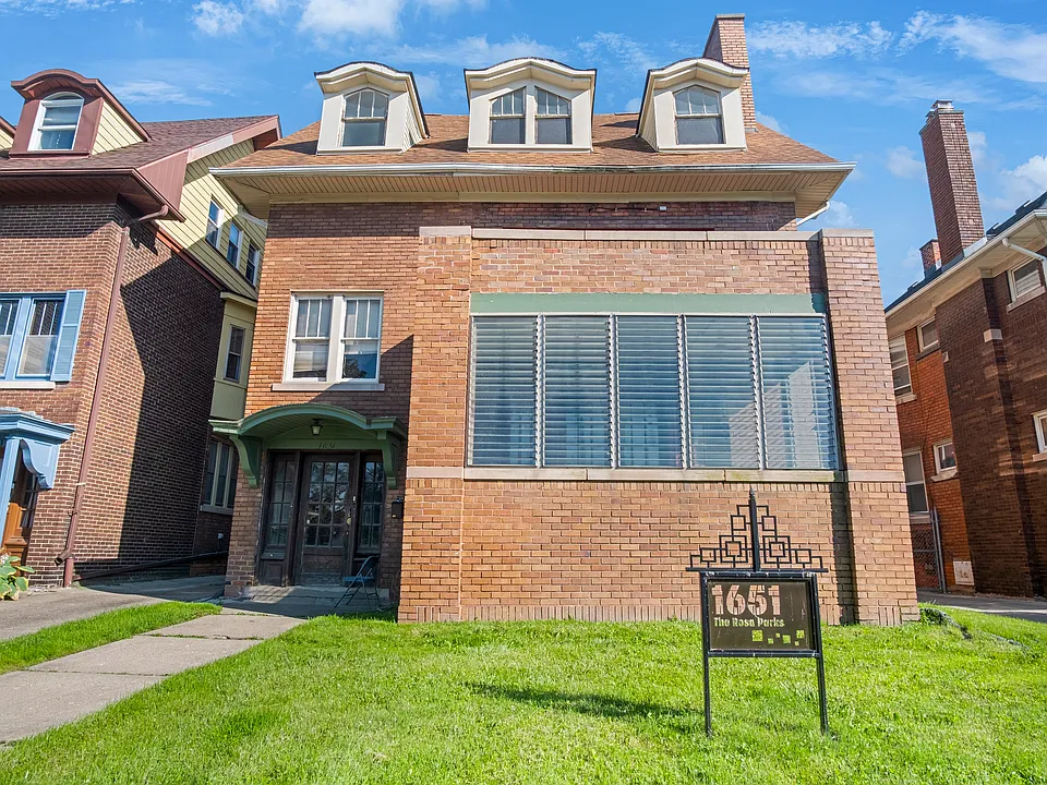 1651 Atkinson St #3