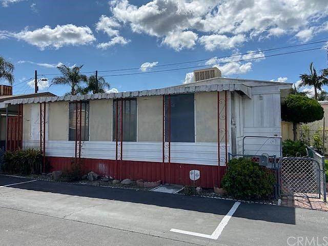 1st image of 8819 Park St #29
