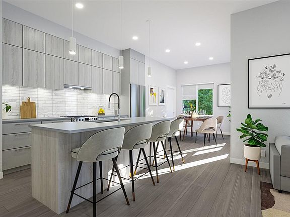 3rd image of 1460 Gordon Dr Penthouse 2