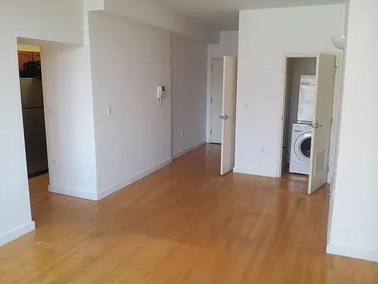 Rented by Douglas Elliman | media 16
