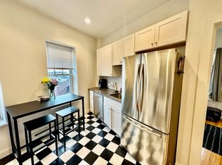 52 Hull St APT 2, Boston, MA 02113
