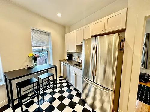 52 Hull St #2 Photo 1