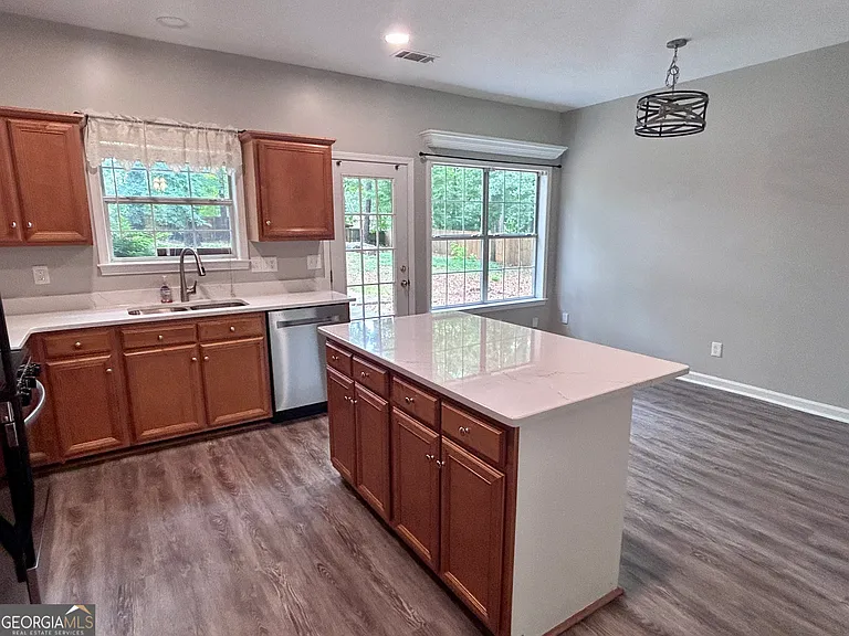 140 Piedmont Dr — Photo 9
