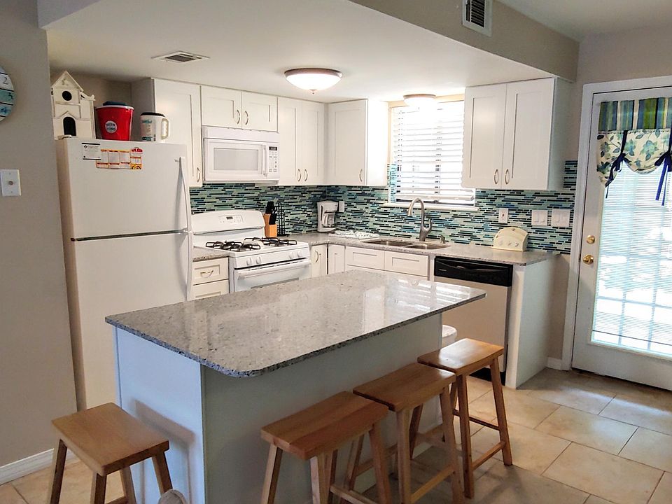 1st image of 145 Gulf Highlands Blvd