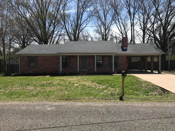 159 Hickory Hills Dr, Jackson, TN 38305