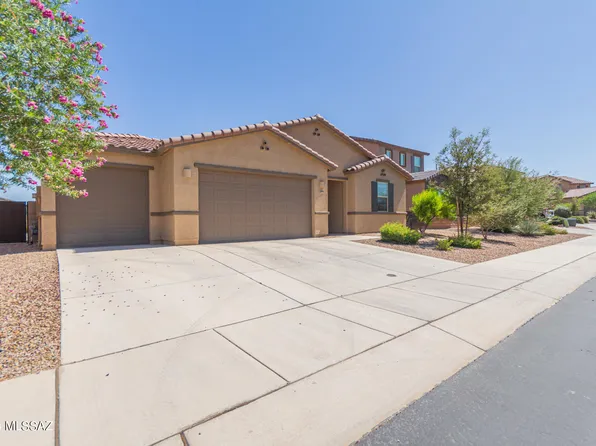 12080 N Goldenview Ln, Marana, AZ 85653