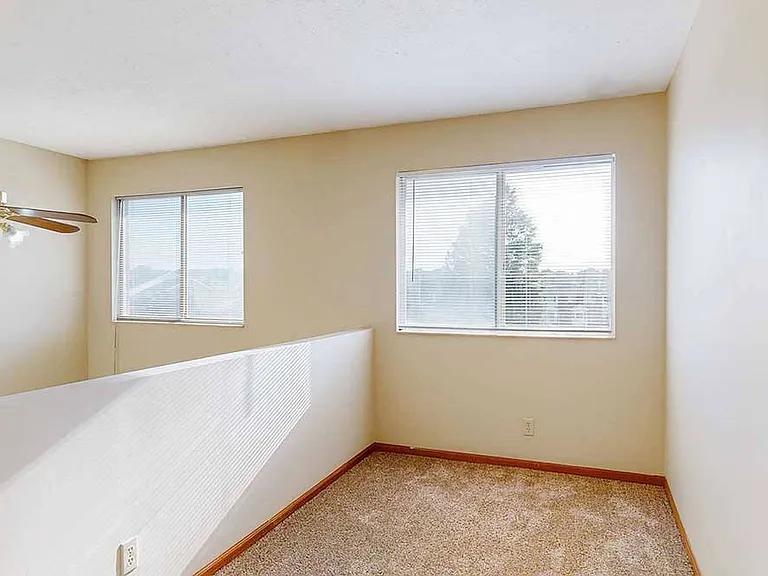 Pine Lake Heights Apartments — Photo 112