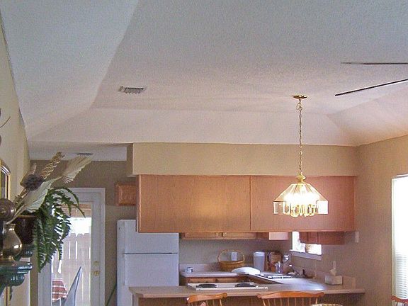 Living/dining/kitchen