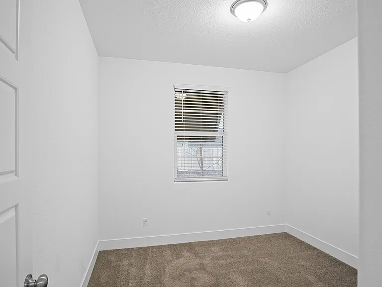 2455-00 Explorador Dr — Photo 7