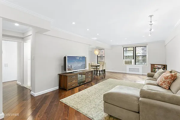 Sold by Corcoran | media 14