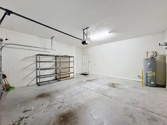 3535 Debois Ct — Photo 54