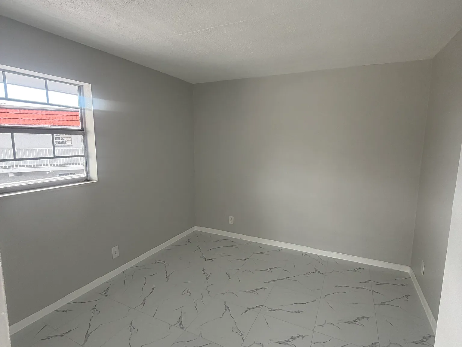 2 bed, 1.5 bath, 850 sqft, $1,850 — Photo 2