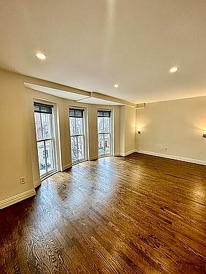 1st image of 23 E 94th St APT 2A