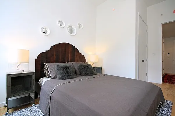 Rented by Triumph Property Group | media 23