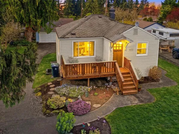14555 8th Avenue NE, Shoreline, WA 98155