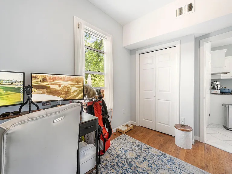 354 Lincoln Ave E #1 — Photo 10
