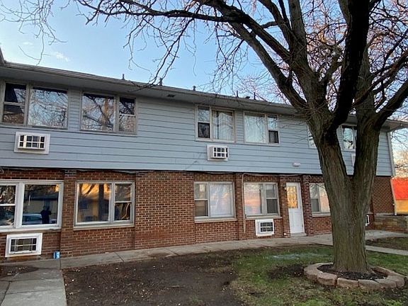 3rd image of 35505 E Michigan Ave APT 4
