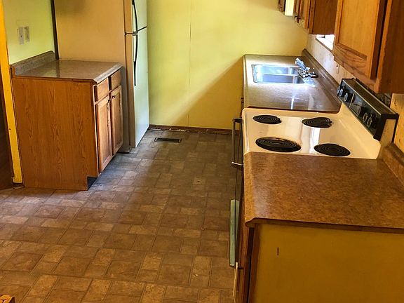 3rd image of 503 Englewood Dr