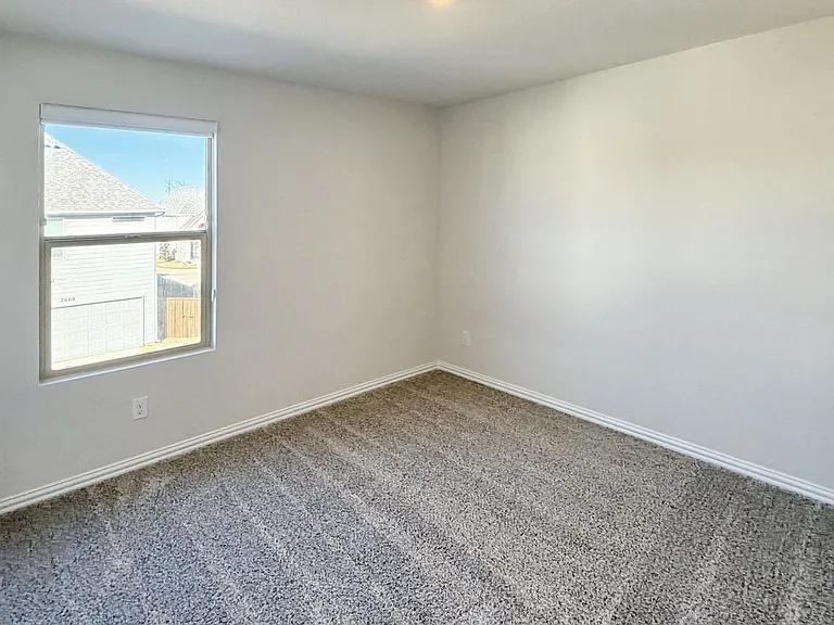 2653 Acadia Dr — Photo 31