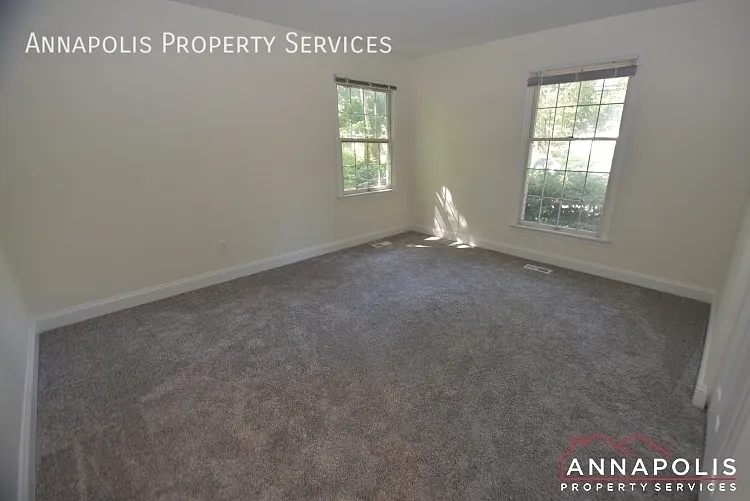 921 Blue Ridge Dr — Photo 15