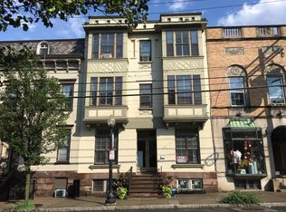 246 Lark St APT 5, Albany, NY 12210