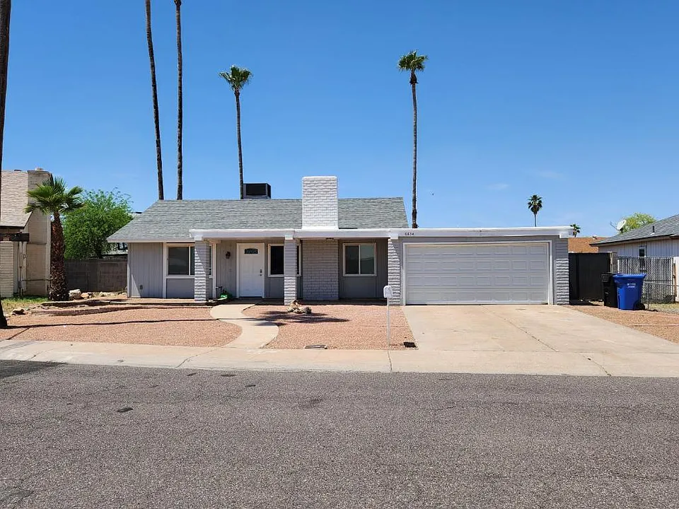 6834 S 43rd Pl