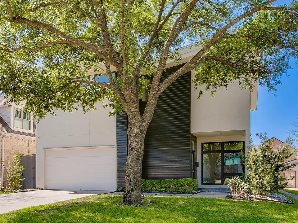 2215 Madera St