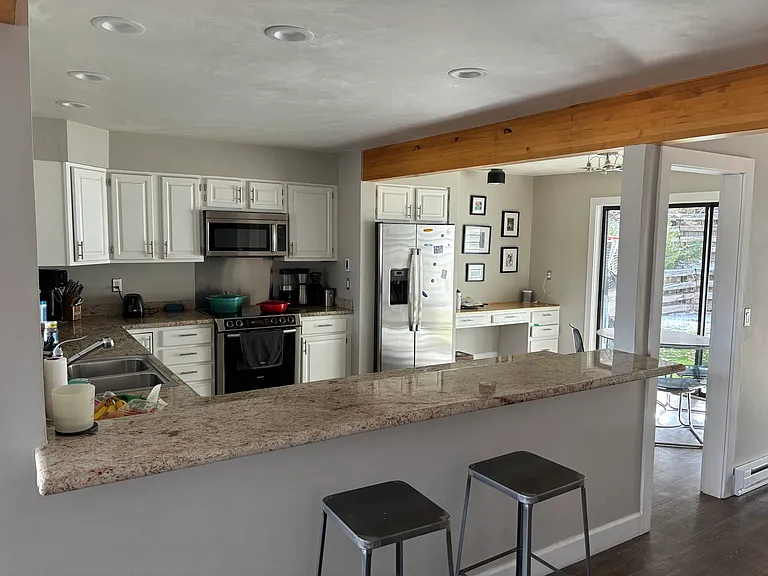 99 N Ridge Ln #B — Photo 6