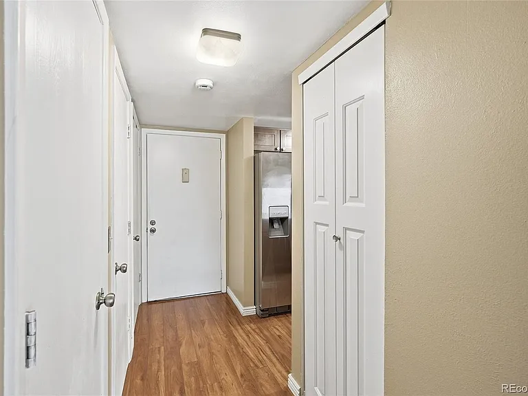 4869 S Dudley St — Photo 3