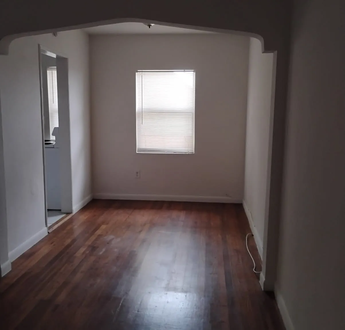 1 bed, 690 sqft, $1,345 — Photo 2