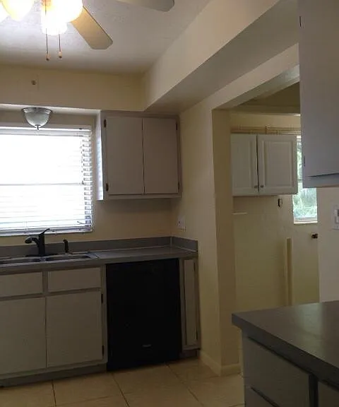 1451 Davis Dr — Photo 5