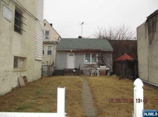 40 Edison St, Bloomfield, NJ 07003