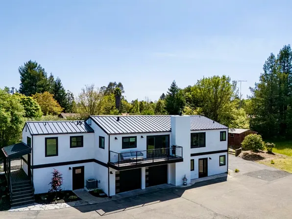 3314 Gravenstein Hwy S, Sebastopol, CA 95472