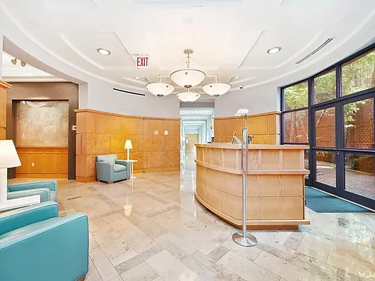 Rented by Sotheby's International Realty | media 12