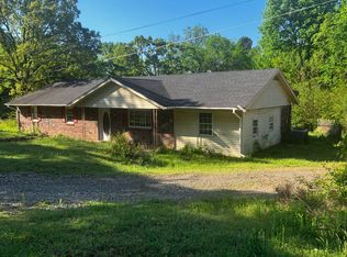 400 Chickasaw St, Poteau, OK 74953
