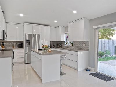 8955 SW 215th Ter, Cutler Bay, FL, 33189