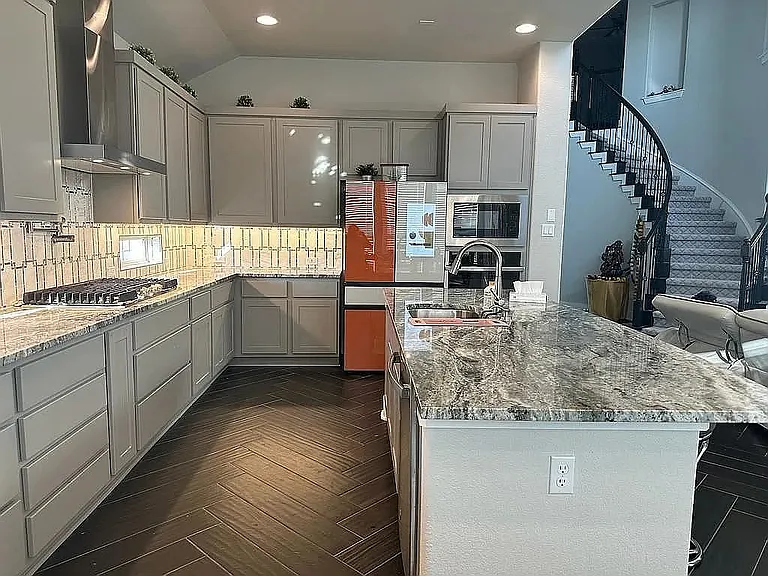 200 Lotti Ln — Photo 6