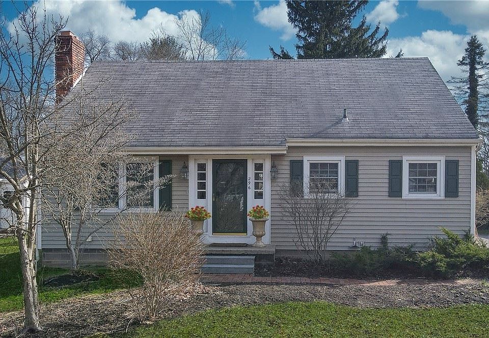 1st image of 296 N Cleveland St