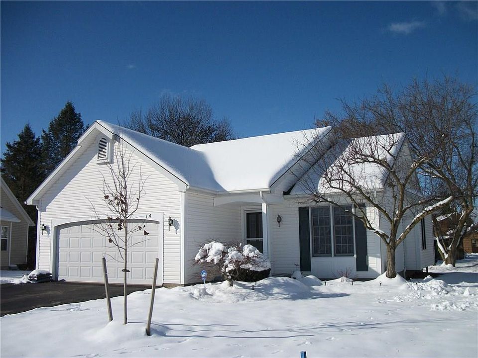 1st image of 14 Lilly Pond Cir