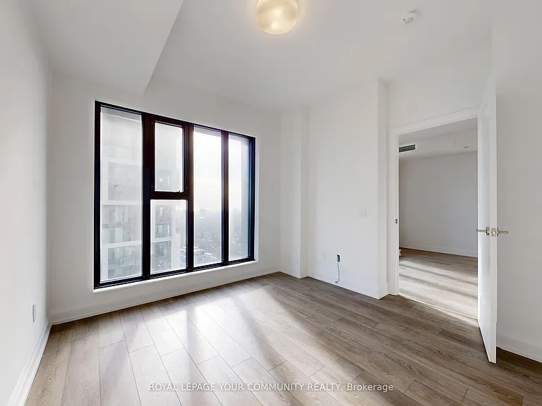 20 Soudan Ave #2504 — Photo 12