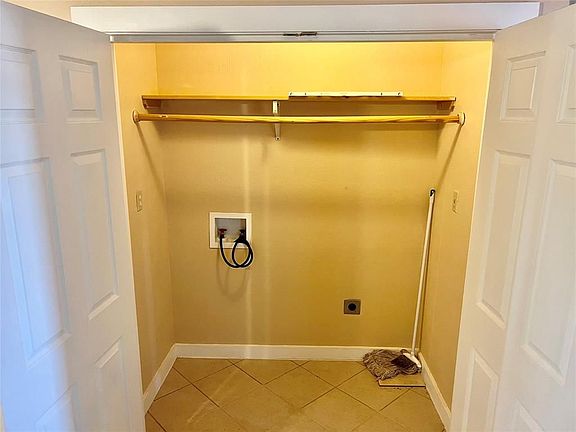 4th image of 4816 Avenue K